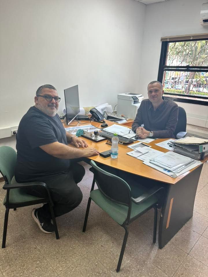 מאחורי הניקיון, המחזור ואיכות החיים: האנשים שפועלים מדי יום למען אור עקיבא