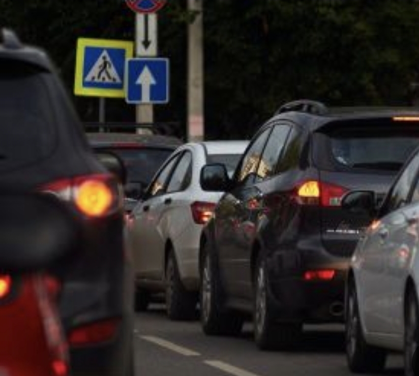 עומסי תנועה כבדים באזור קיסריה: הפקקים מורגשים גם באור עקיבא