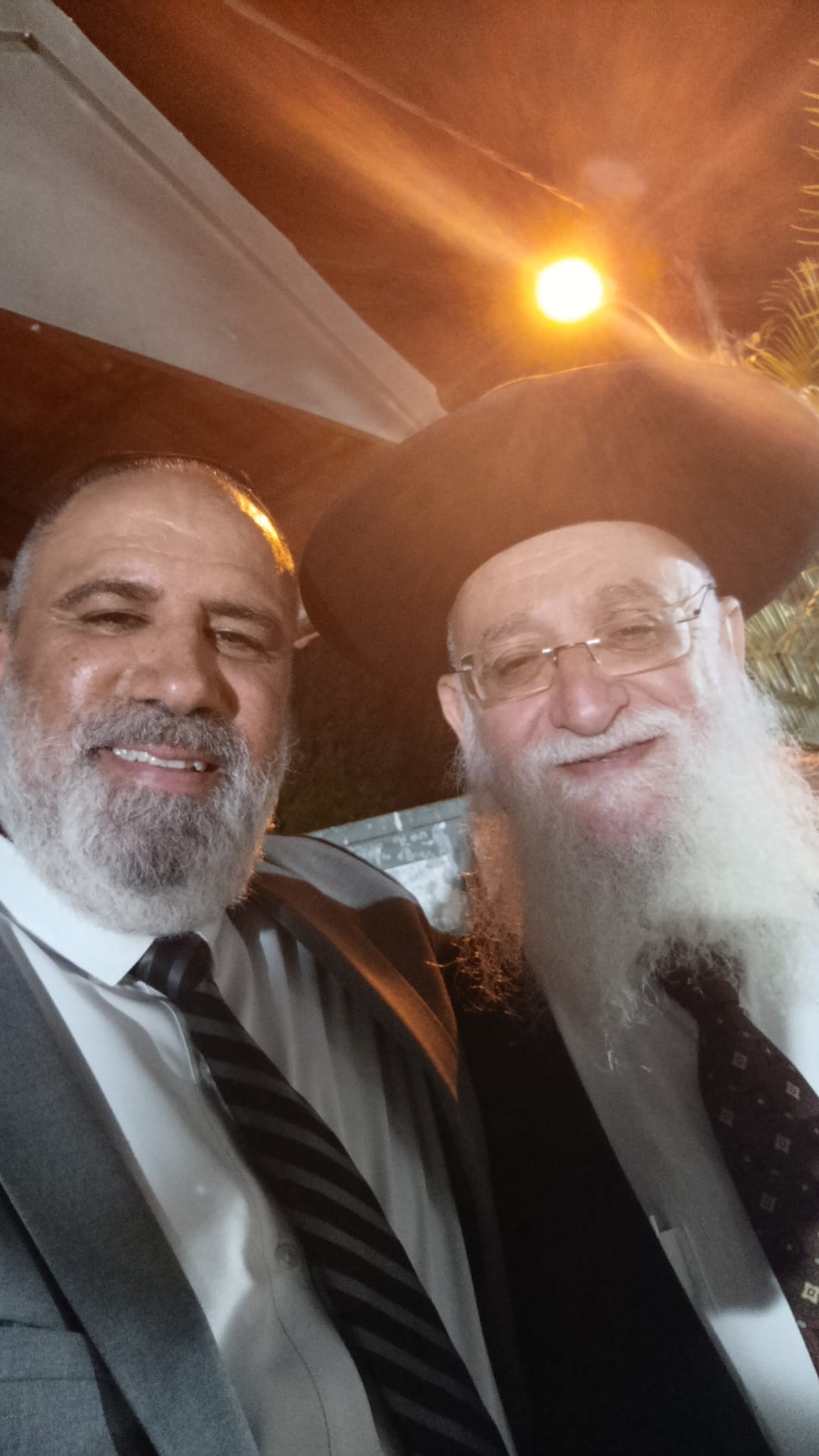 קדושה שמאחדת לבבות: רבים השתתפו בהילולת האור החיים הקדוש בבית הכנסת "פועלי צדק" בפרדס חנה