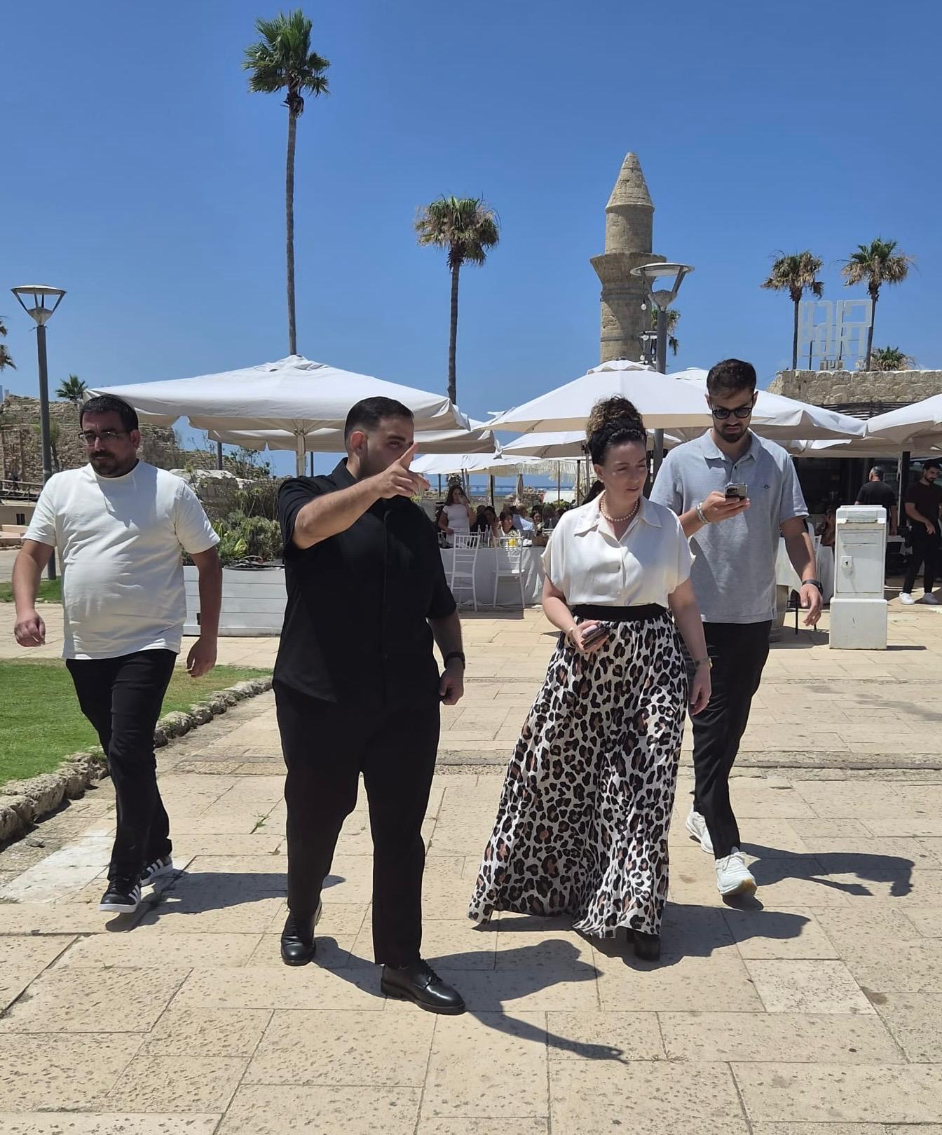 פגישה שקטה, הרבה סימני שאלה: מה עשו המשנה לראש העיר אור עקיבא רון אלקובי והשרה עידית סילמן בנמל קיסריה?