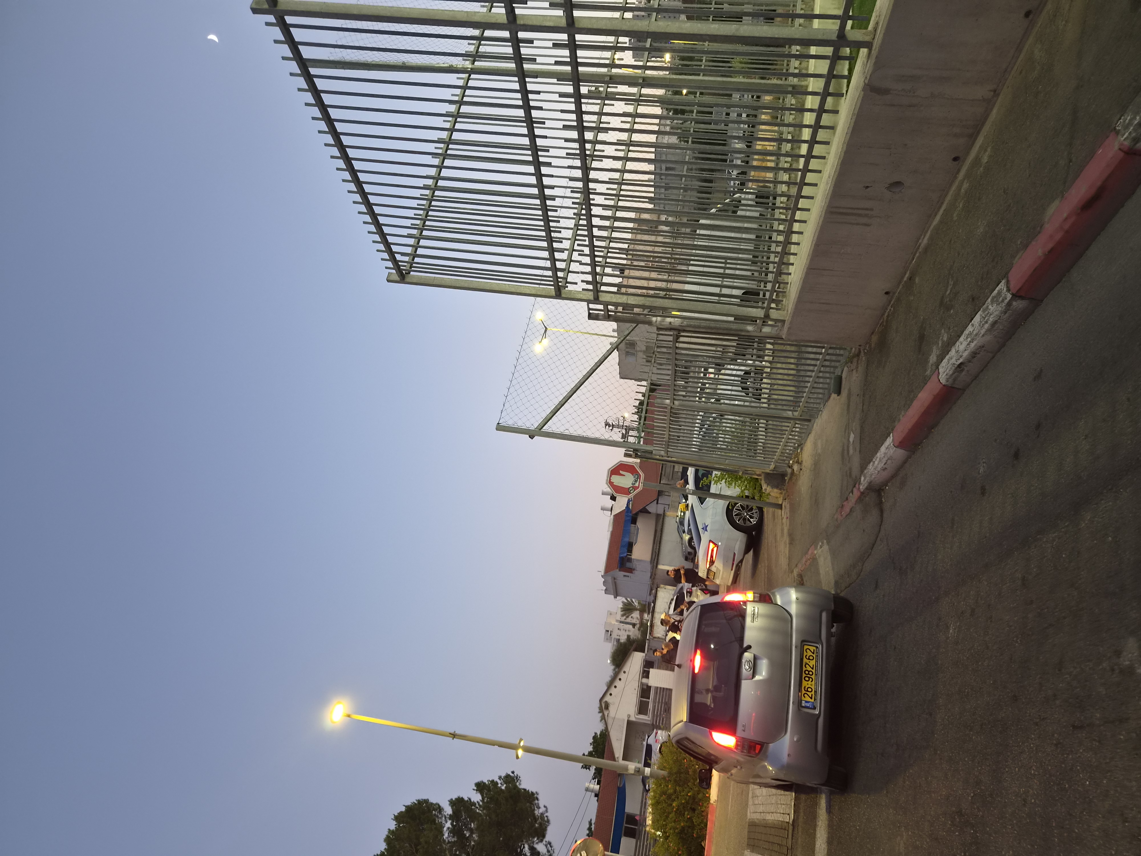 תאונת קורקינט סמוך לבית הספר "האופק": פצוע קל, כוחות ההצלה הוזעקו למקום