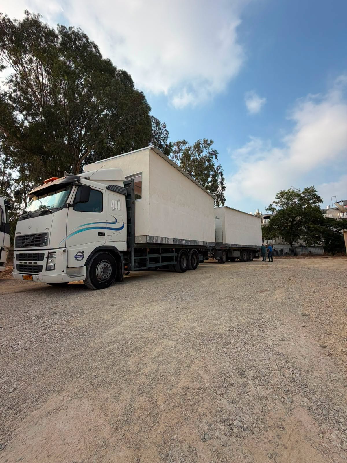 בשורה לבית הספר: מבנים יבילים חדשים הוצבו בבית הספר הדתי באור עקיבא