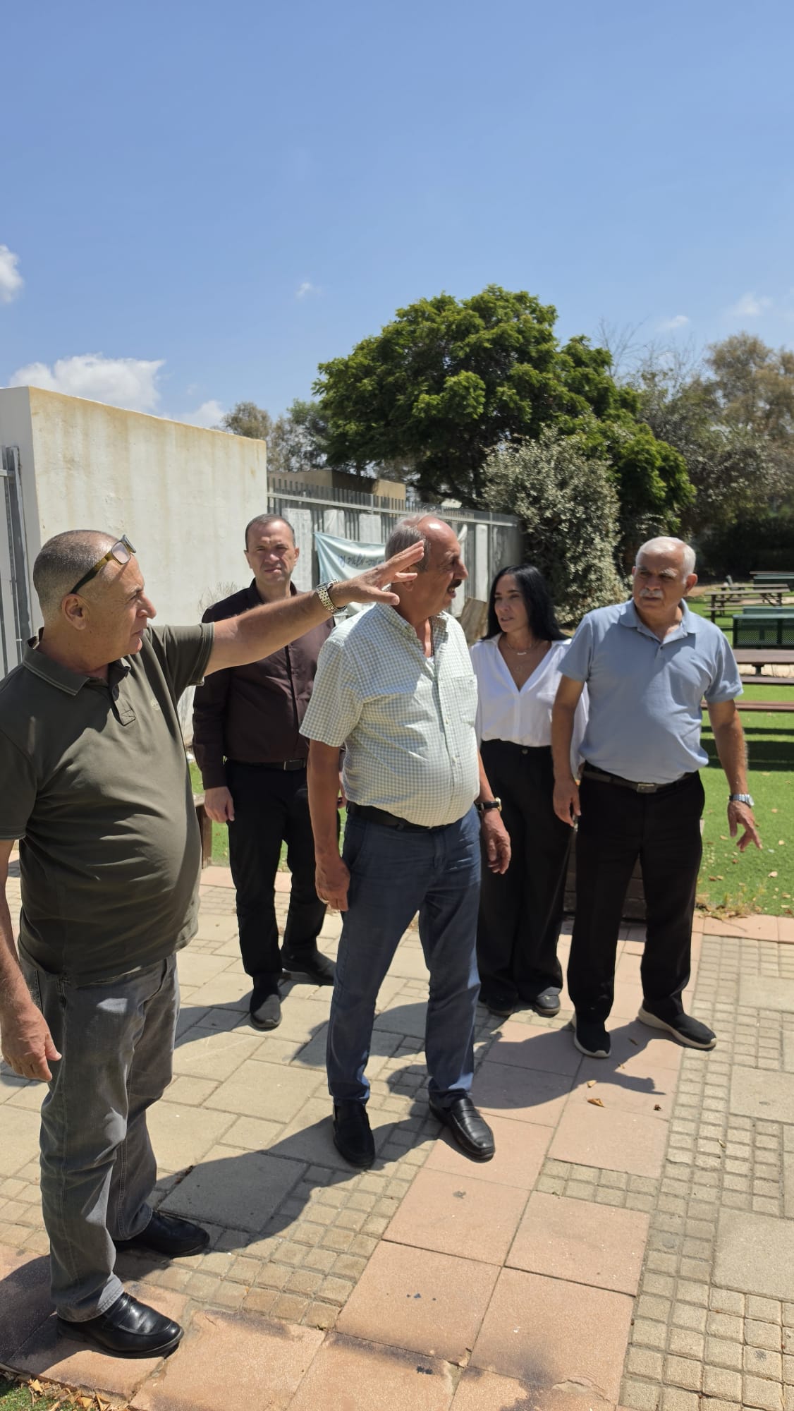 בשורה משמעותית למערכת החינוך באור עקיבא: משרד החינוך מקדם תוכניות חדשות לשלושה מוסדות בעיר