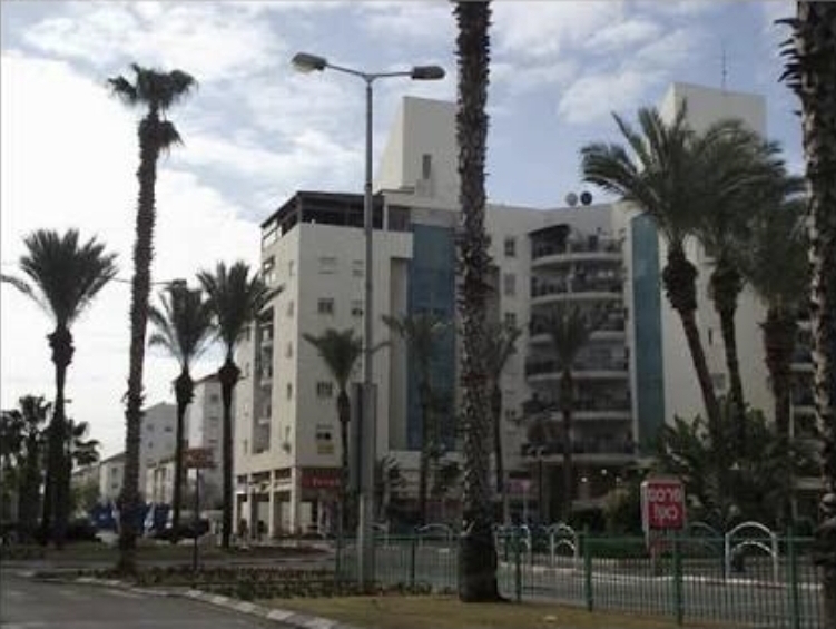 שקט שהסתיים בטרגדיה: אישה נמצאה ללא רוח חיים בדירתה באור עקיבא